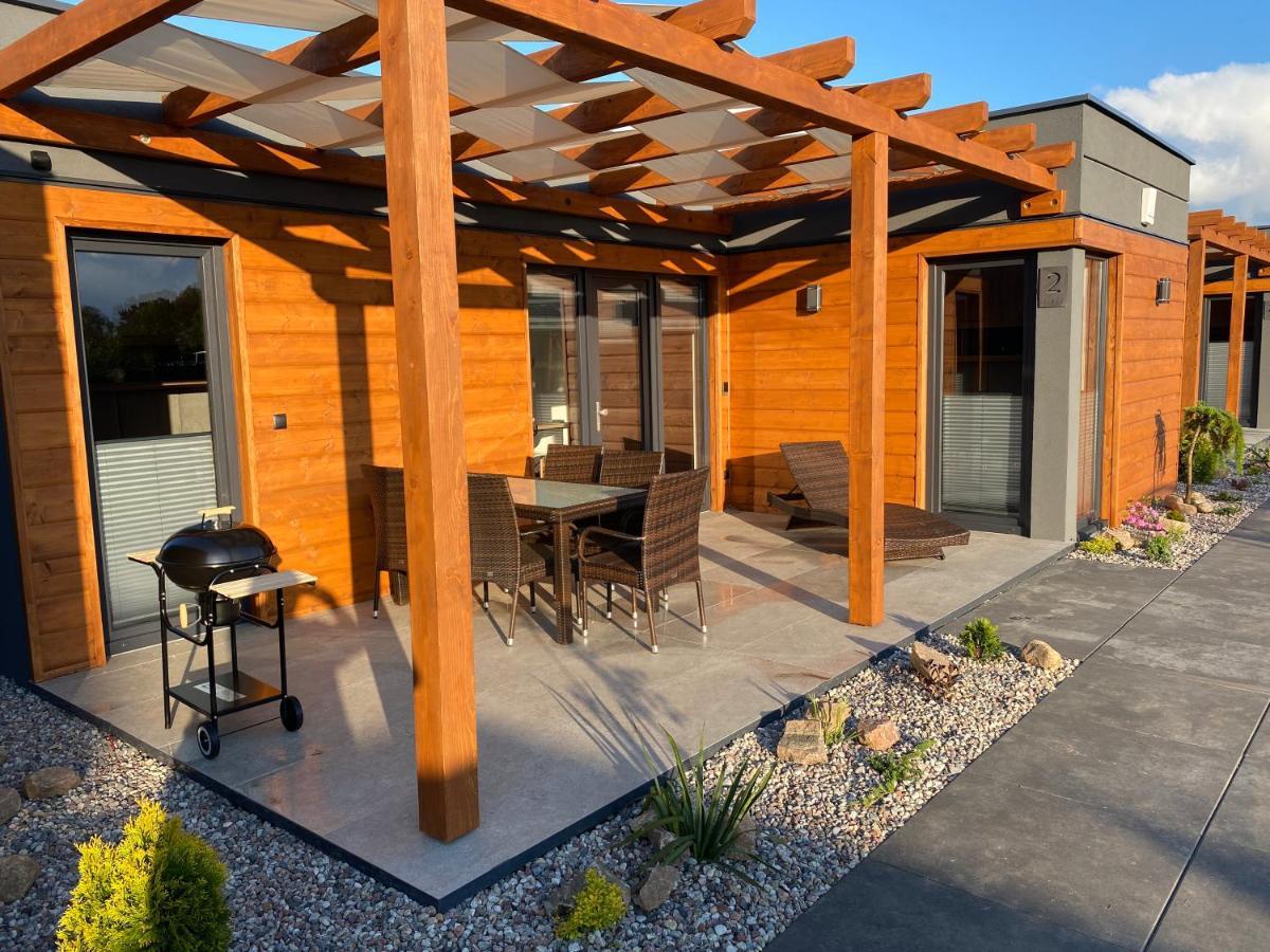 Cisza Bungalows Village / Blisko Natury Nowecin Exterior foto